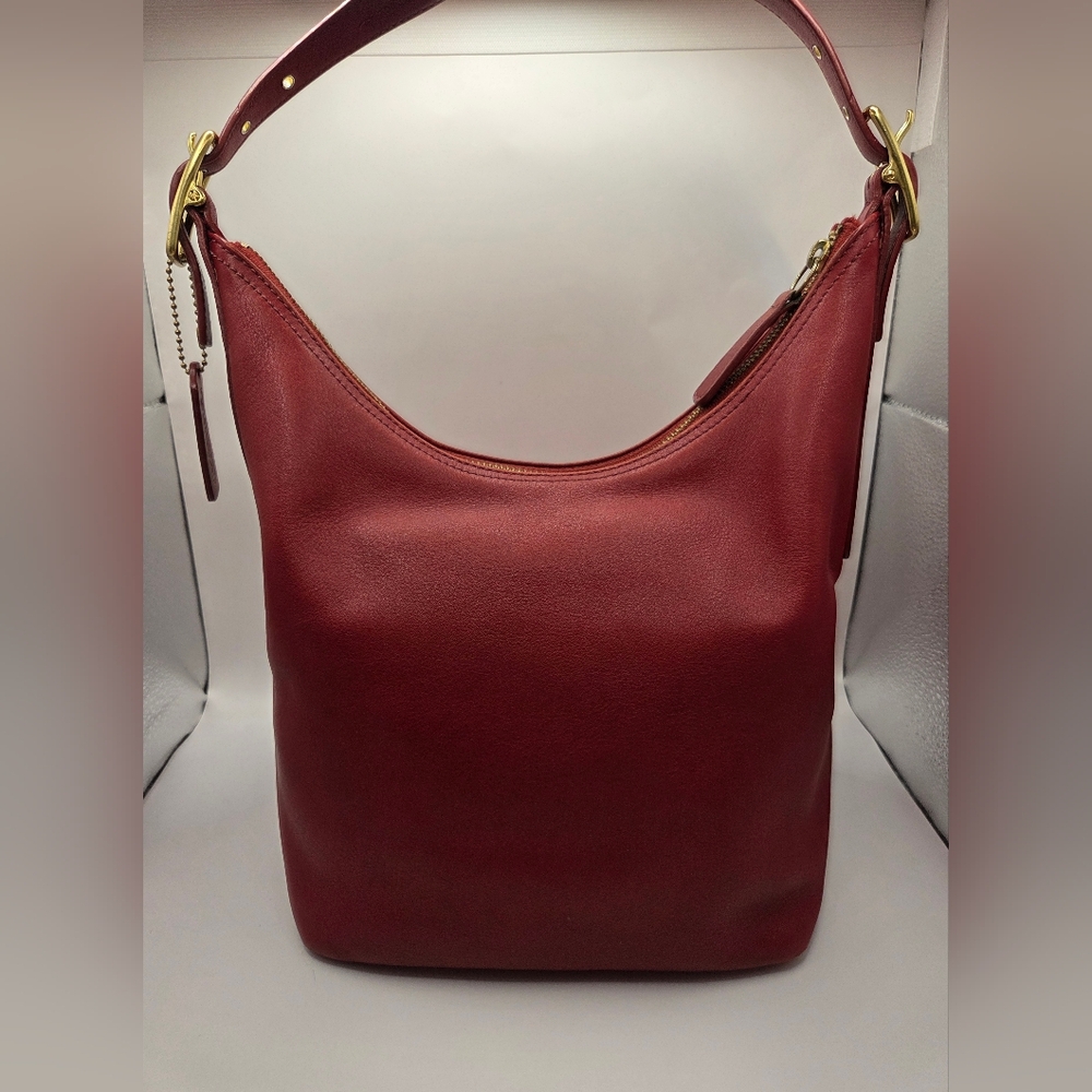 Vintage Coach 9823 Legacy